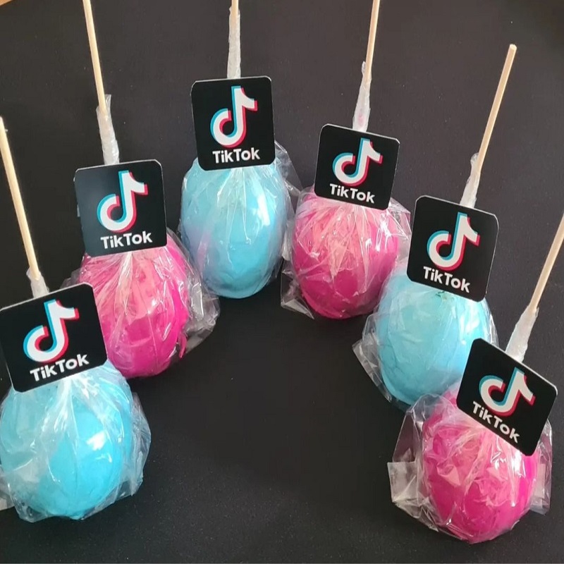 Tik tok toffee apples