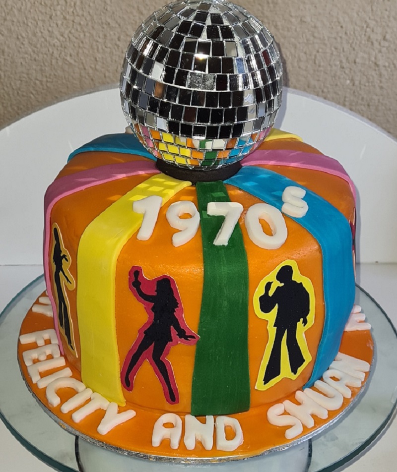 50th unisex couples joint birthday celebraton cake