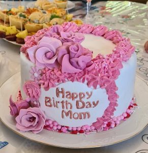 Moms floral theme birthday cake