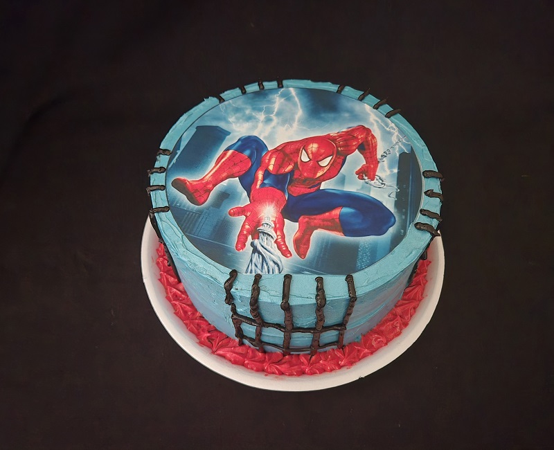 Spiderman theme birthday cake